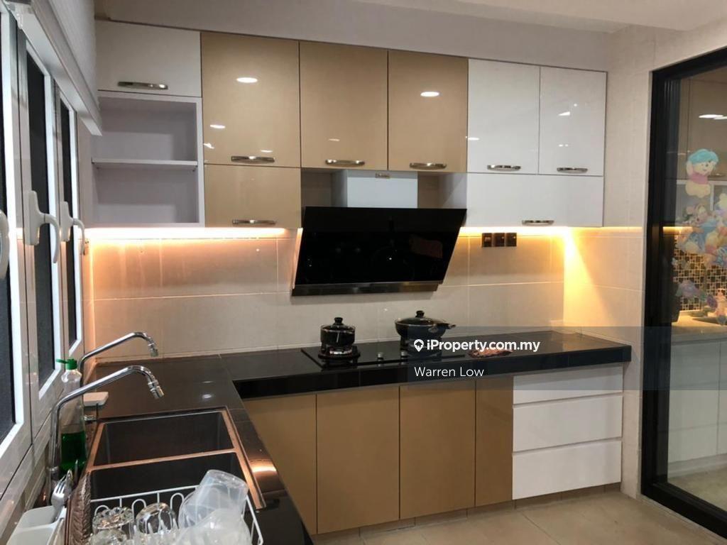 Rumah Teres untuk Dijual di Aman Suria, Petaling Jaya oleh Warren Low - iProperty.com.my