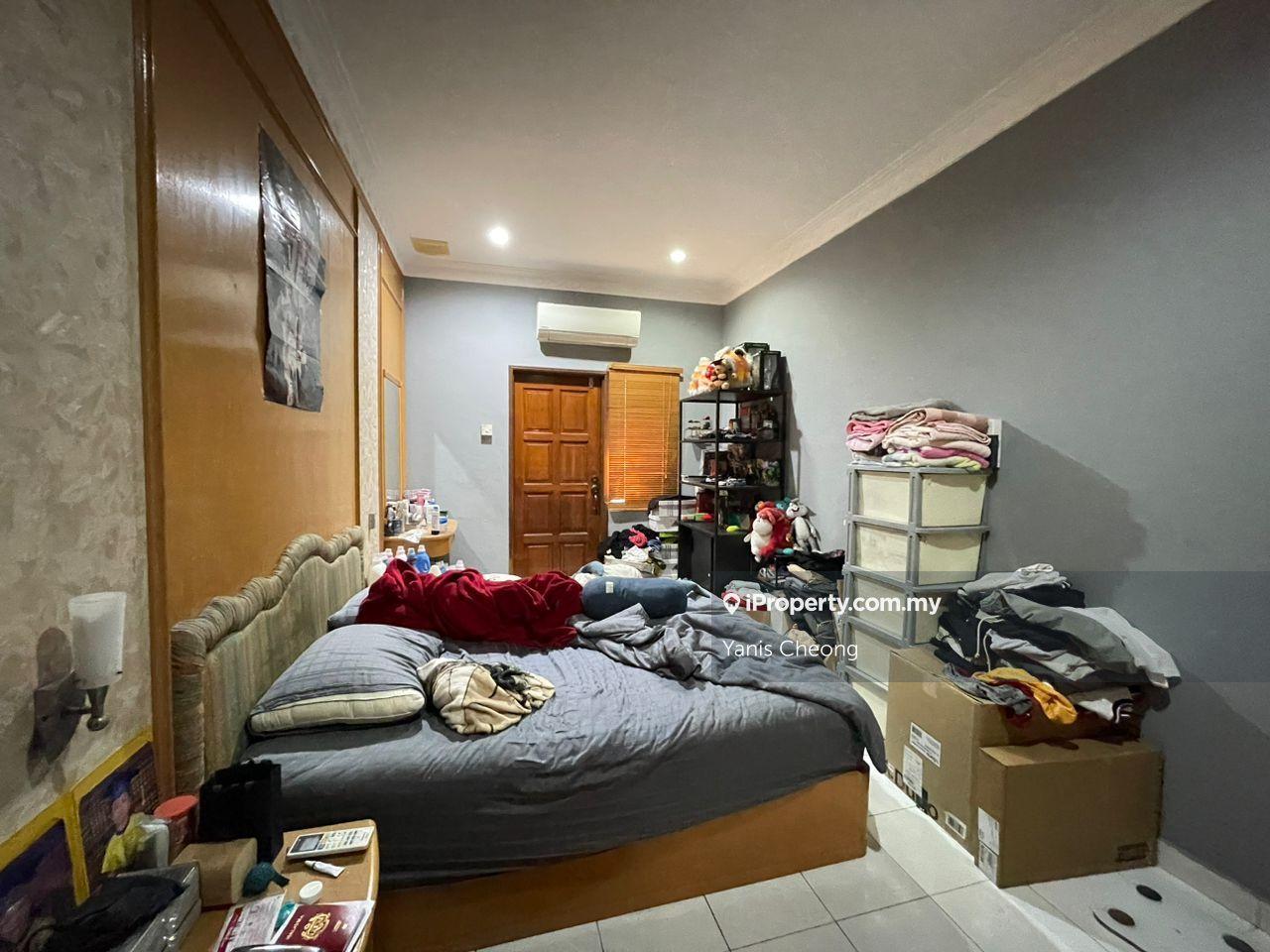 Rumah Berangkai 2 Tingkat untuk Dijual di Taman Wangsa Permai, Kepong oleh Yanis Cheong - iProperty.com.my