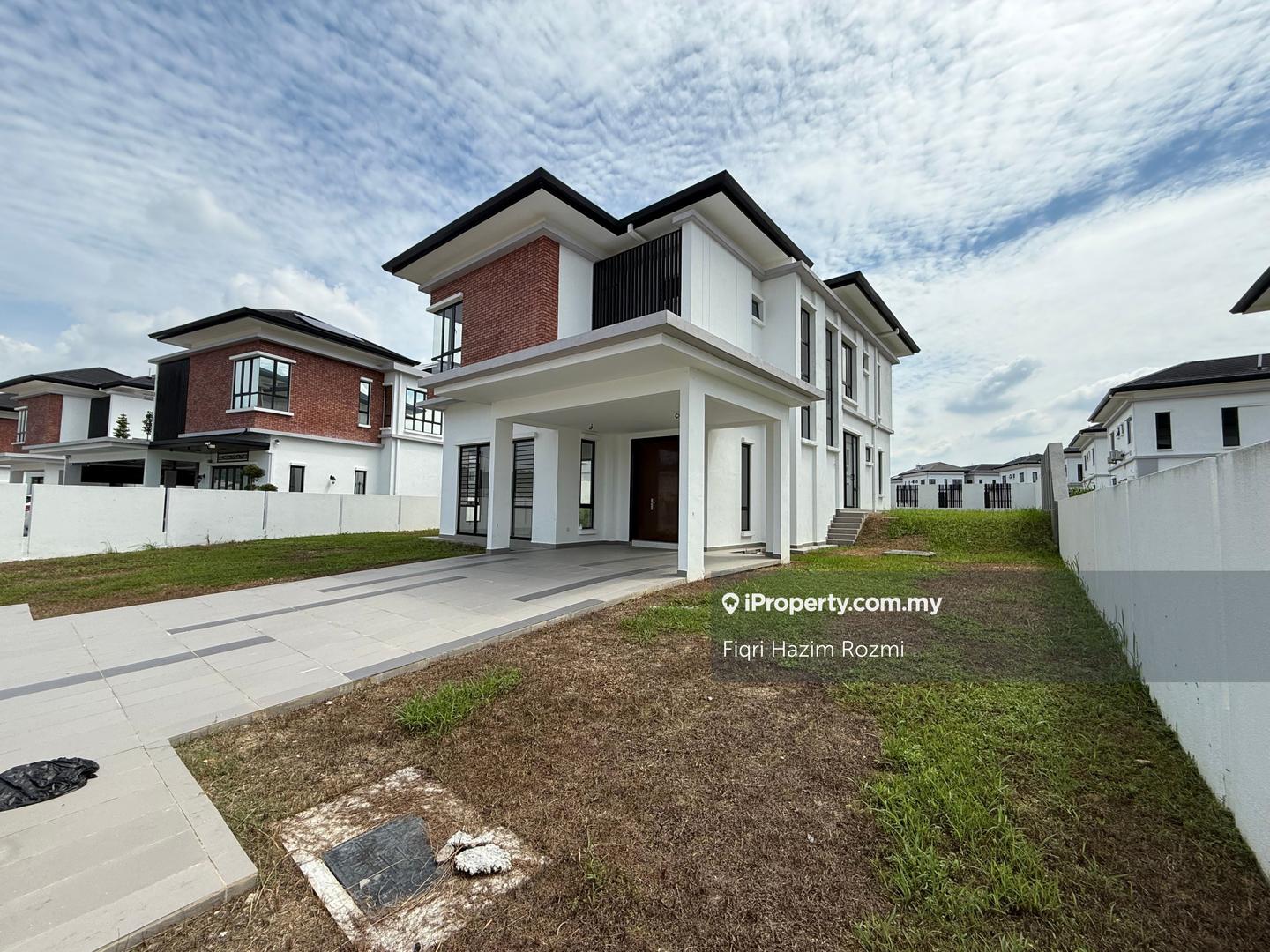 Bungalow House for Sale in Alam Sari, Bangi by Fiqri Hazim Rozmi - iProperty.com.my