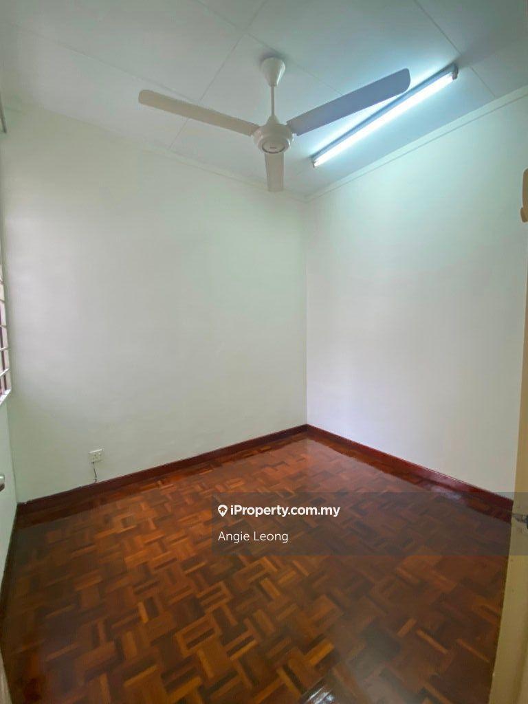 Rumah Berangkai 2 Tingkat untuk Disewa di Subang Jaya, Selangor oleh Angie Leong - iProperty.com.my