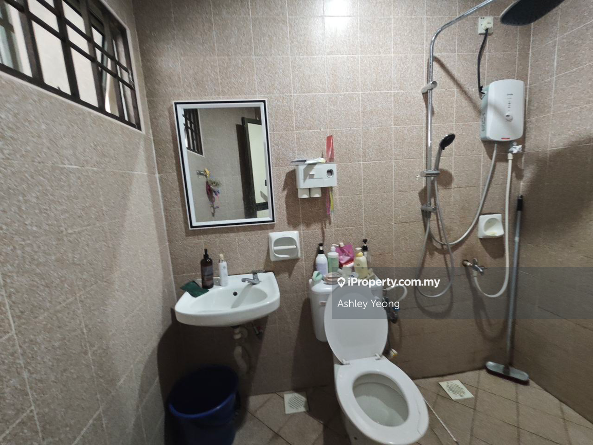 Rumah Berangkai 2 Tingkat untuk Dijual di Taman Nusa Jaya Mas, Iskandar Puteri (Nusajaya) oleh Ashley Yeong - iProperty.com.my