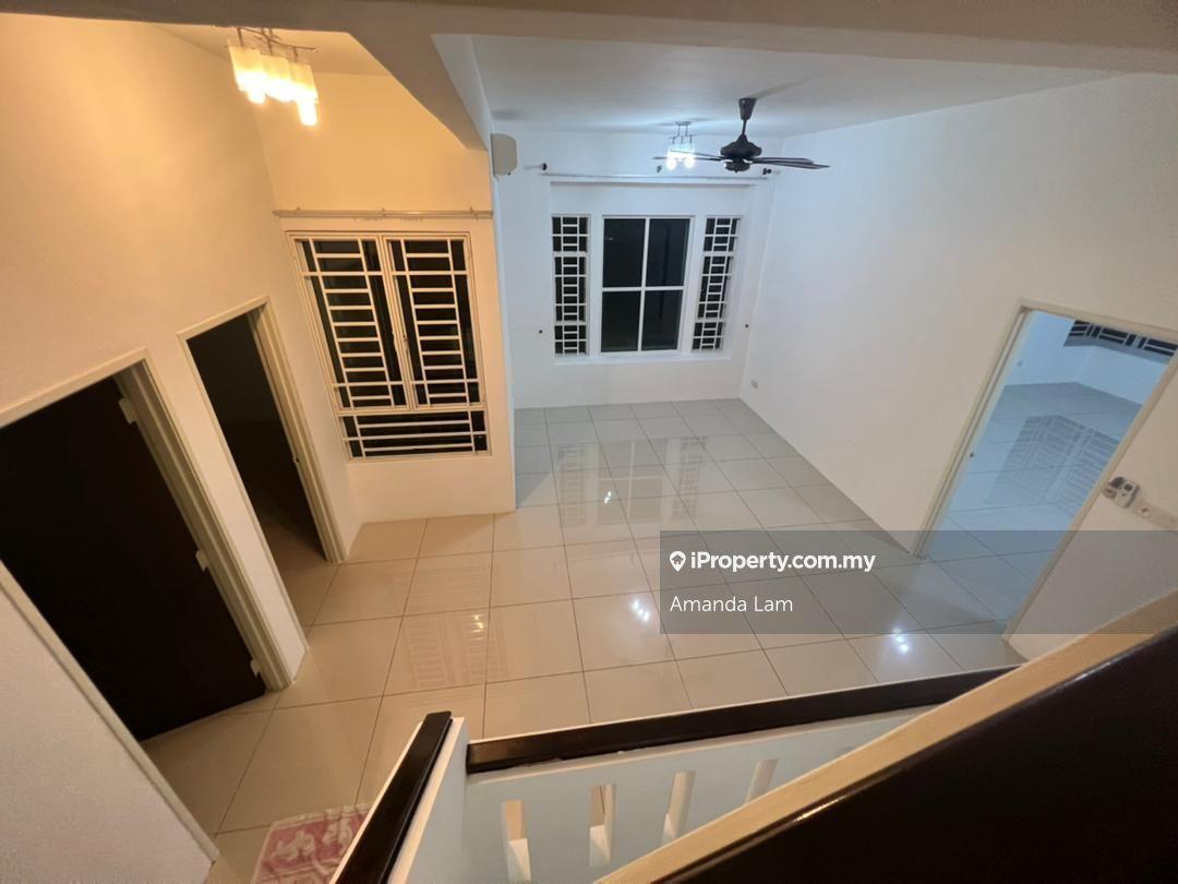 Semi-Detached House for Sale in Dua Villas, Sungai Ara by Amanda Lam - iProperty.com.my