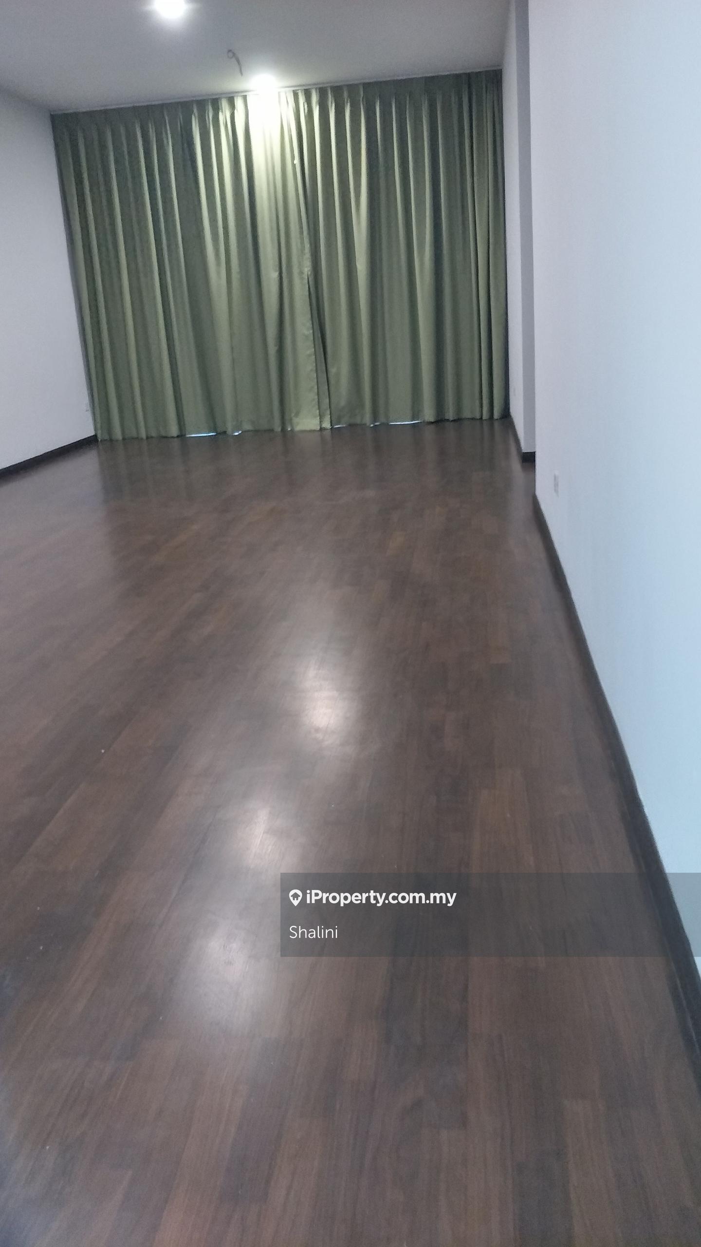 Rumah Berkembar untuk Dijual di Saujana Impian, Kajang oleh Shalini - iProperty.com.my