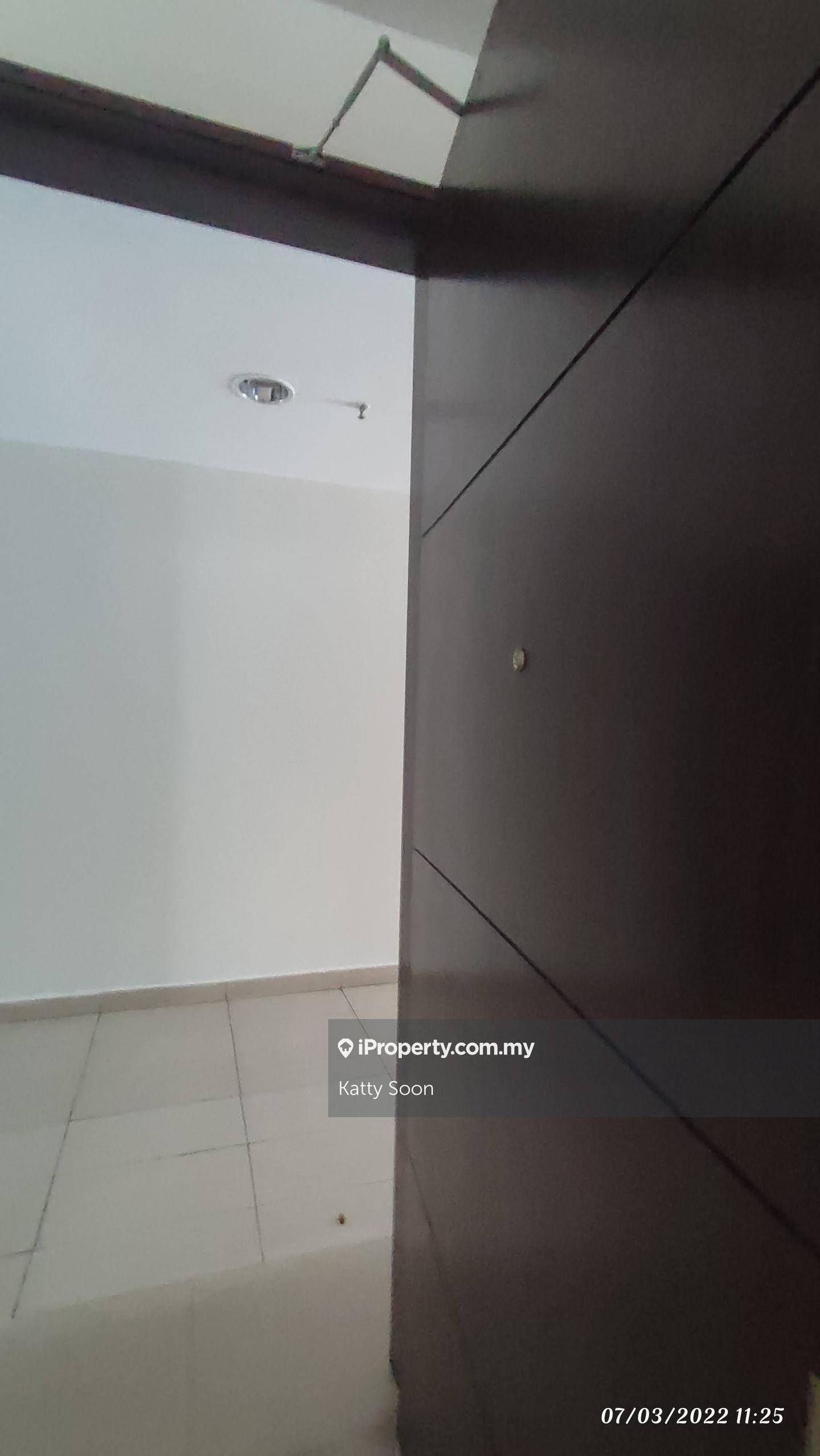 Condominium for Sale in Shaftsbury Residence by Katty Soon - iProperty.com.my