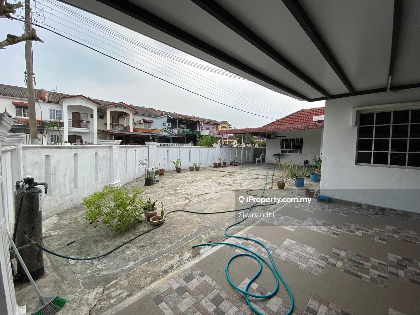 Rumah Berangkai 1 Tingkat untuk Dijual di Taman Sentosa, 1 Sty, Corner, Big Land, Renovated, Klang oleh Sivanandhi - iProperty.com.my