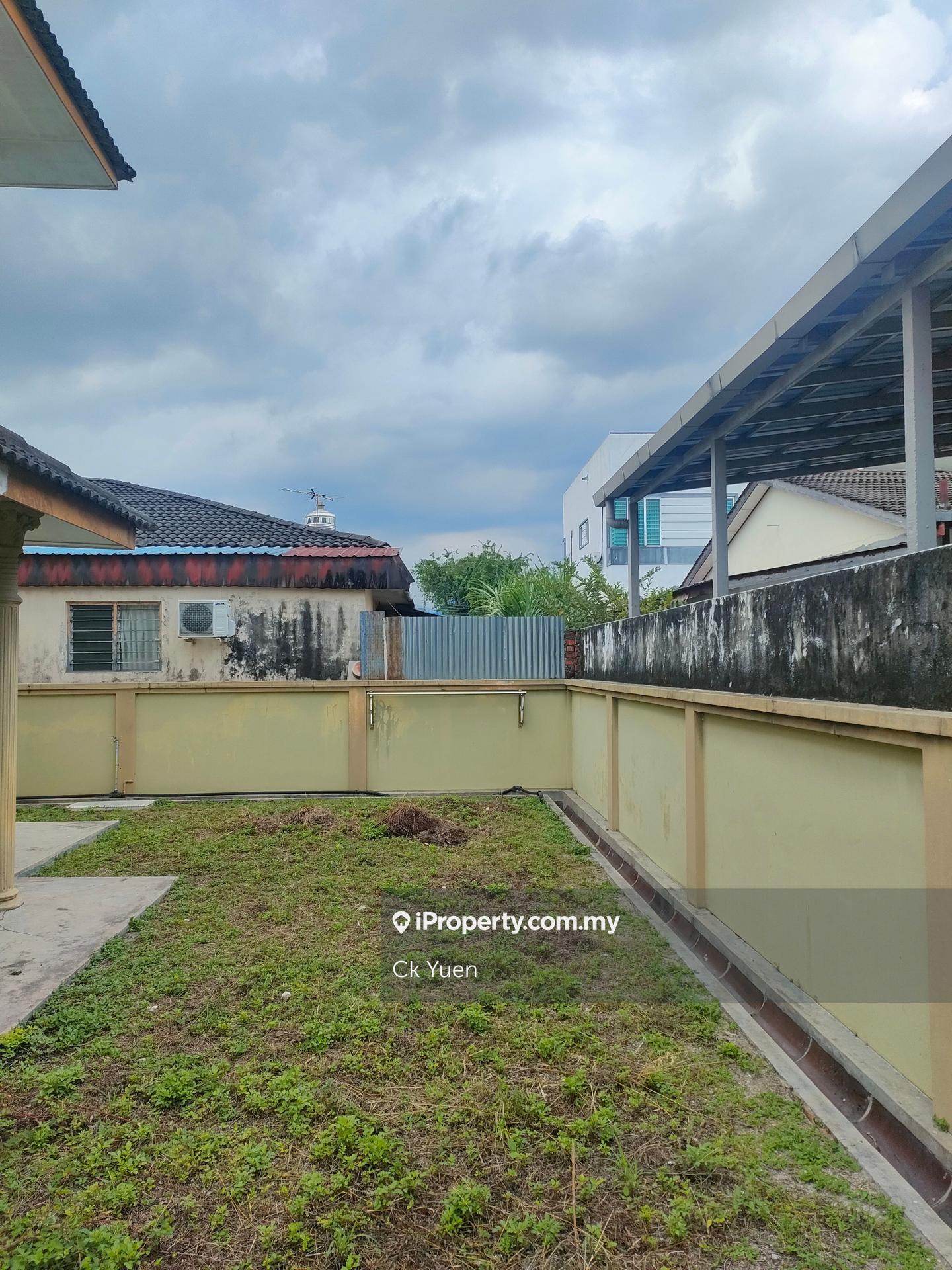 Bungalow House for Sale in Gunung Rapat, Ipoh by Ck Yuen - iProperty.com.my