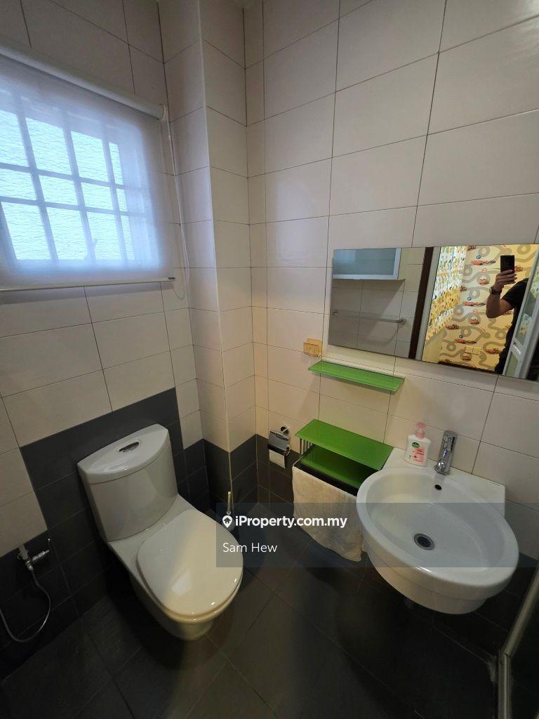 Rumah Berkembar untuk Dijual di Taman Harmoni Kajang, Kajang oleh Sam Hew - iProperty.com.my