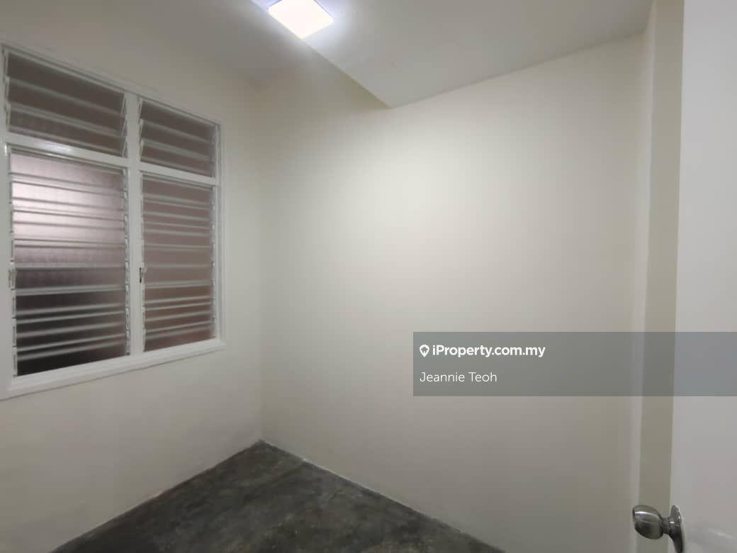Rumah Berangkai 2 Tingkat untuk Dijual di Ukay Bistari, Ulu Kelang oleh Jeannie Teoh - iProperty.com.my