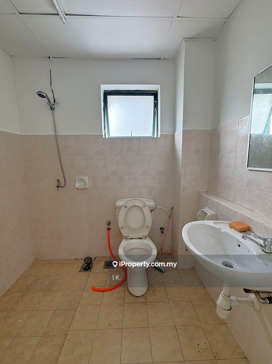 Kondominium untuk Dijual di Changkat View oleh I.K. - iProperty.com.my