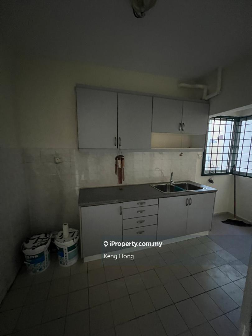 Apartment for Sale in SD Apartments II by Keng Hong - iProperty.com.my