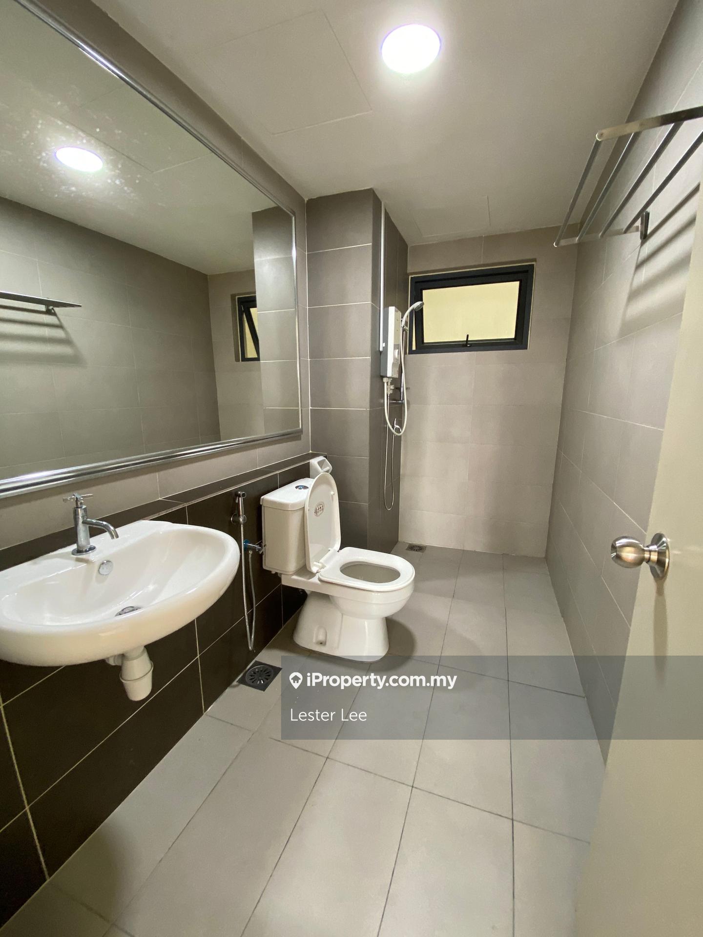 Service Residence for Sale in Suria Residence by Lester Lee - iProperty.com.my