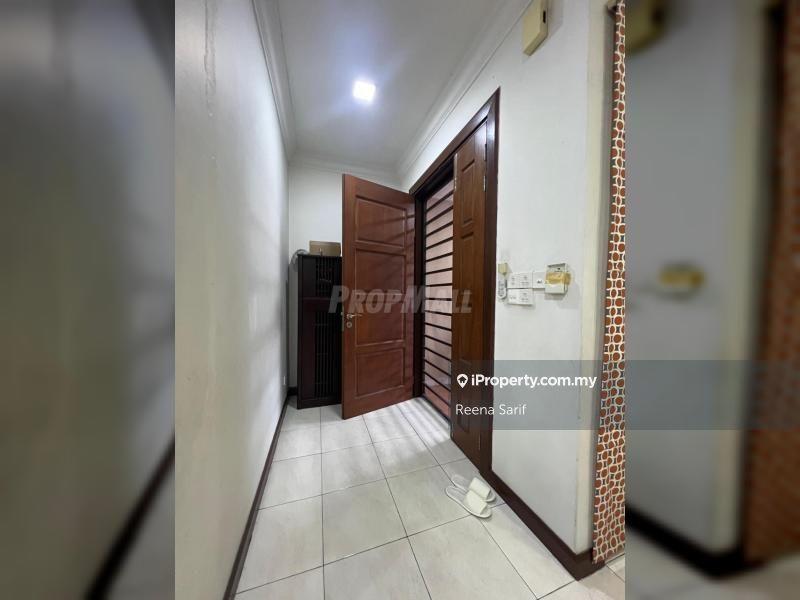 2-storey Terraced House for Sale in Superlink 2 Storey Greenlane Bukit Jelutong, Shah Alam by Reena Sarif - iProperty.com.my