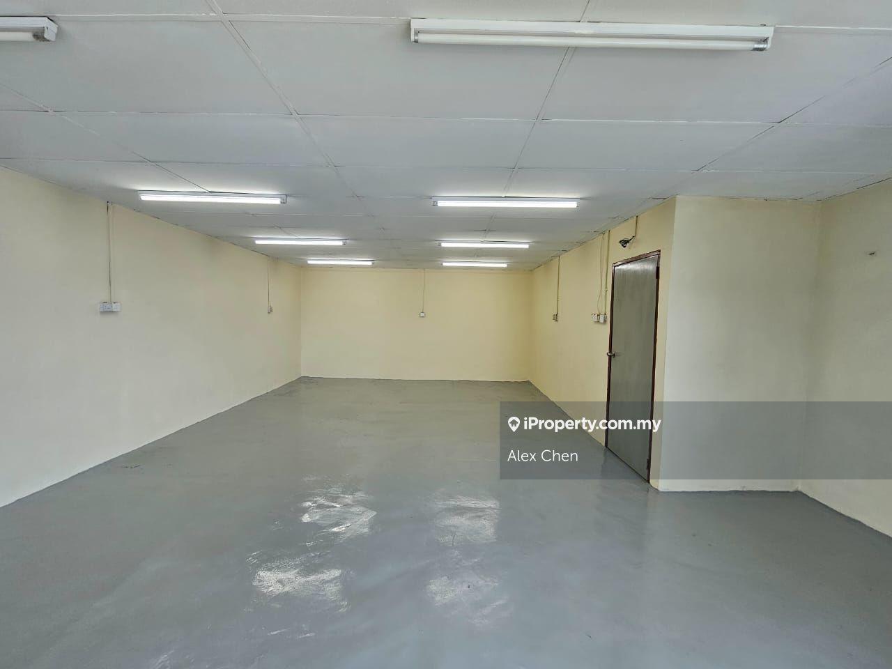Kilang Teres untuk Disewa di Pusat Perindustrian Sungai Chua, Kajang oleh Alex Chen - iProperty.com.my