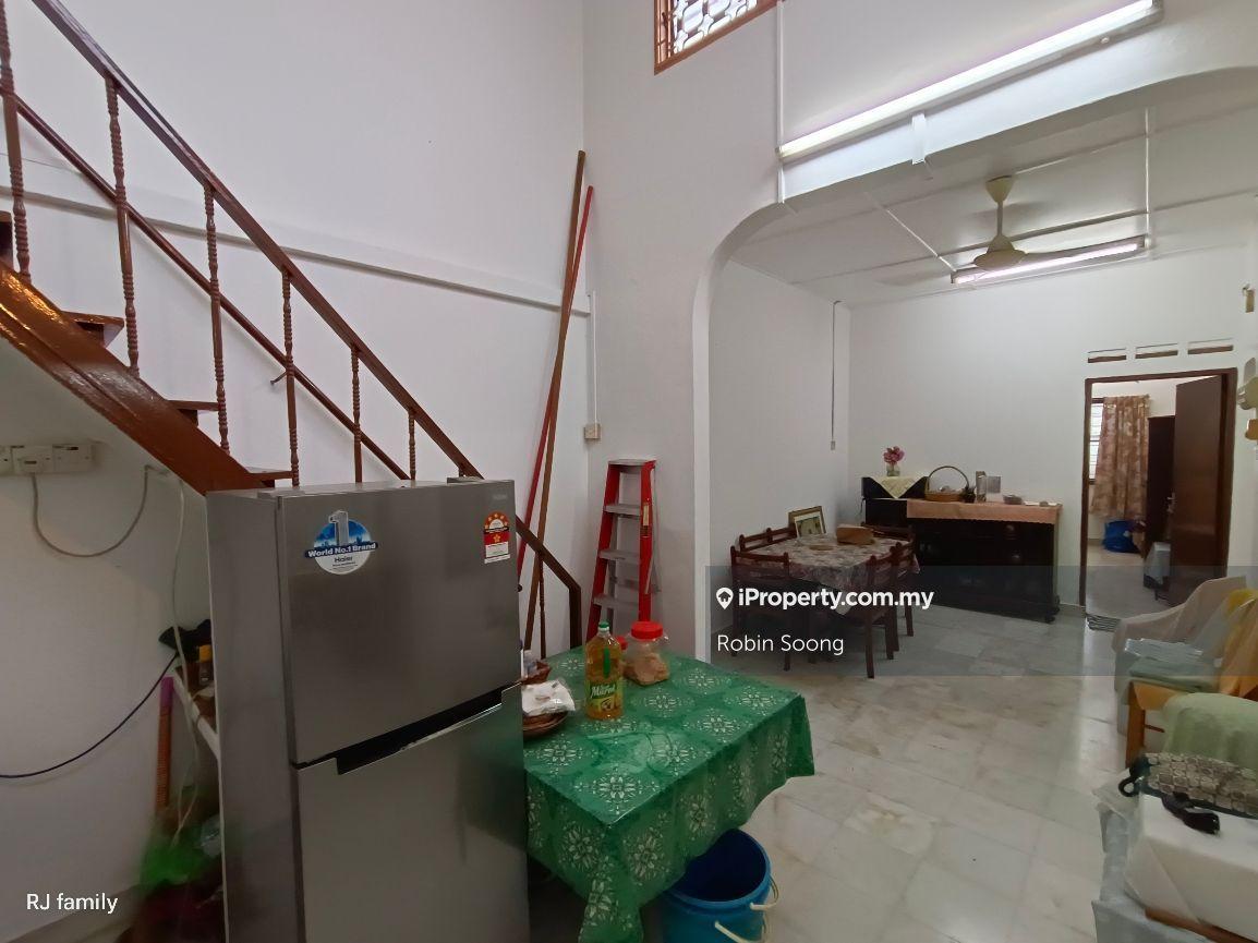 1-storey Terraced House for Sale in Ujong Pasir, Melaka City by Robin Soong - iProperty.com.my