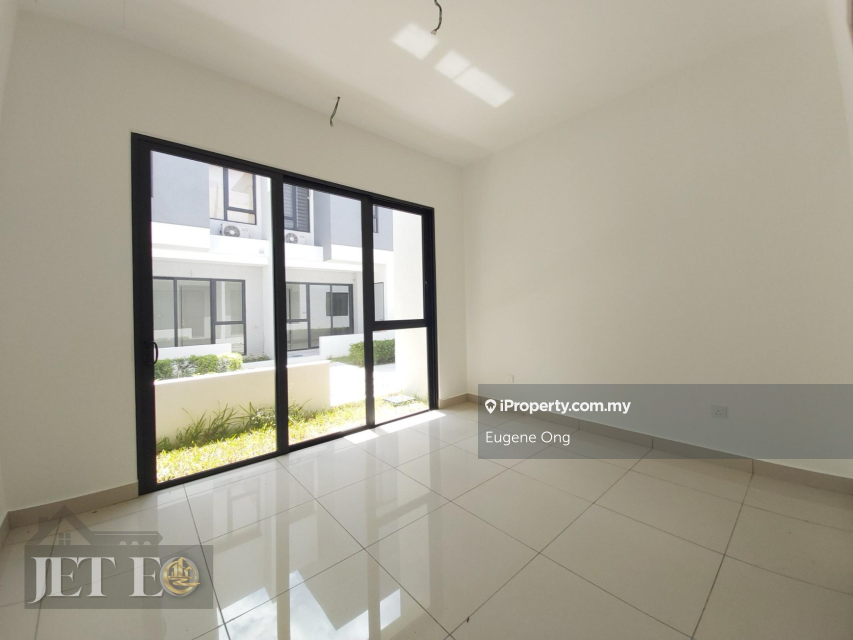 2-storey Terraced House for Sale in Kampung Teluk Panglima Garang, Telok Panglima Garang by Eugene Ong - iProperty.com.my