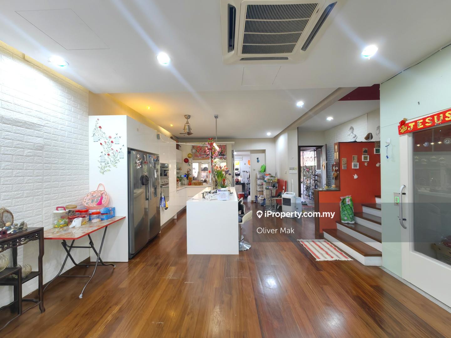 Rumah Berangkai 3 Tingkat untuk Dijual di Taman Esplanad, Bukit Jalil oleh Oliver Mak - iProperty.com.my