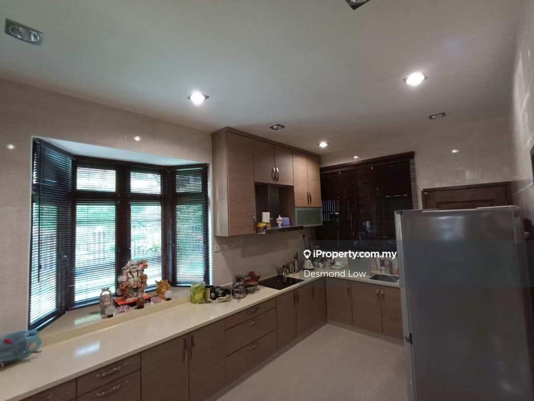Semi-Detached House for Sale in Ferringhi Park 3 Storey Semi-detached House, Batu Feringghi by Desmond Low - iProperty.com.my