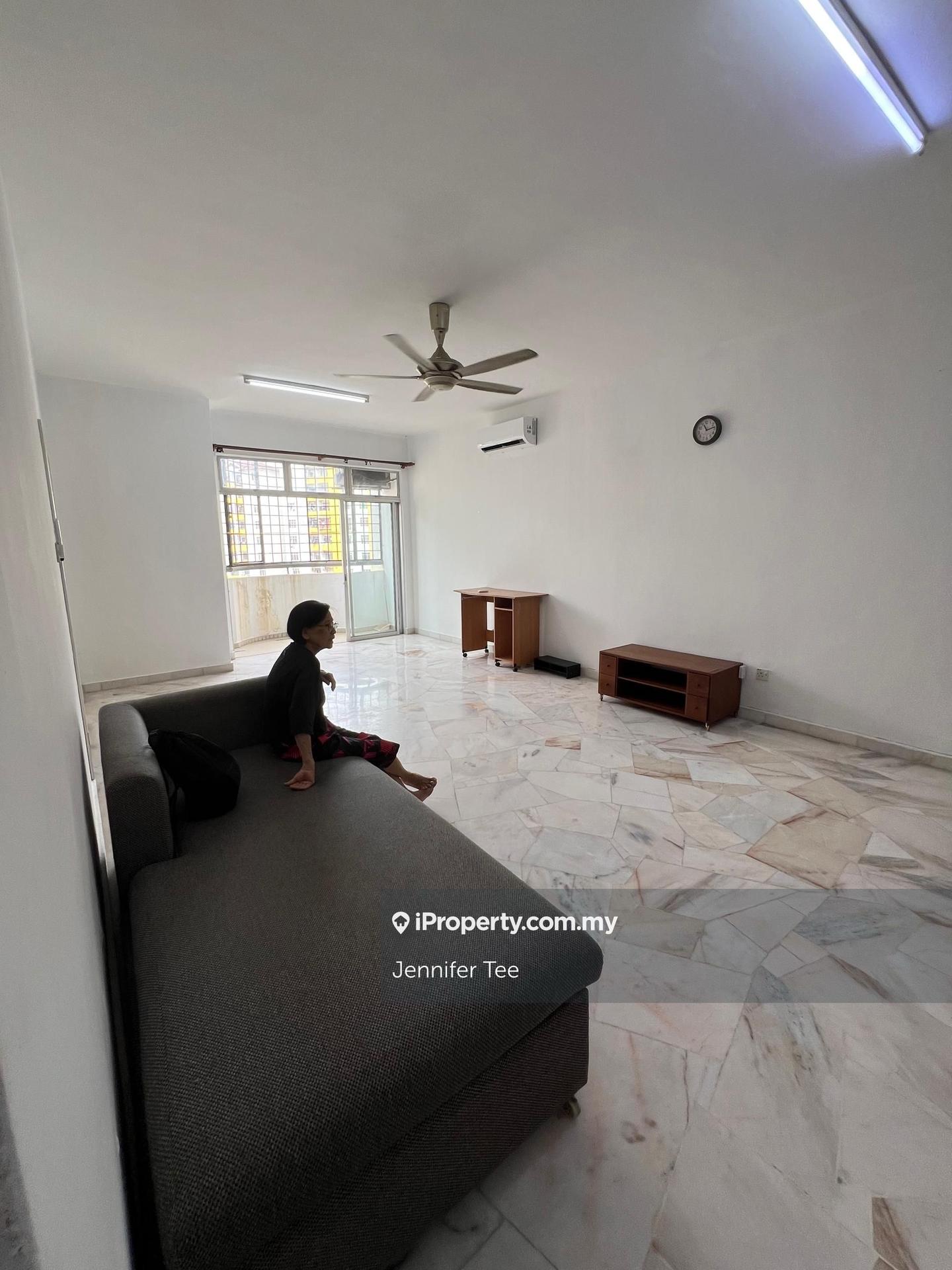 Apartment for Rent in Pangsapuri Lagoon Perdana by Jennifer Tee - iProperty.com.my