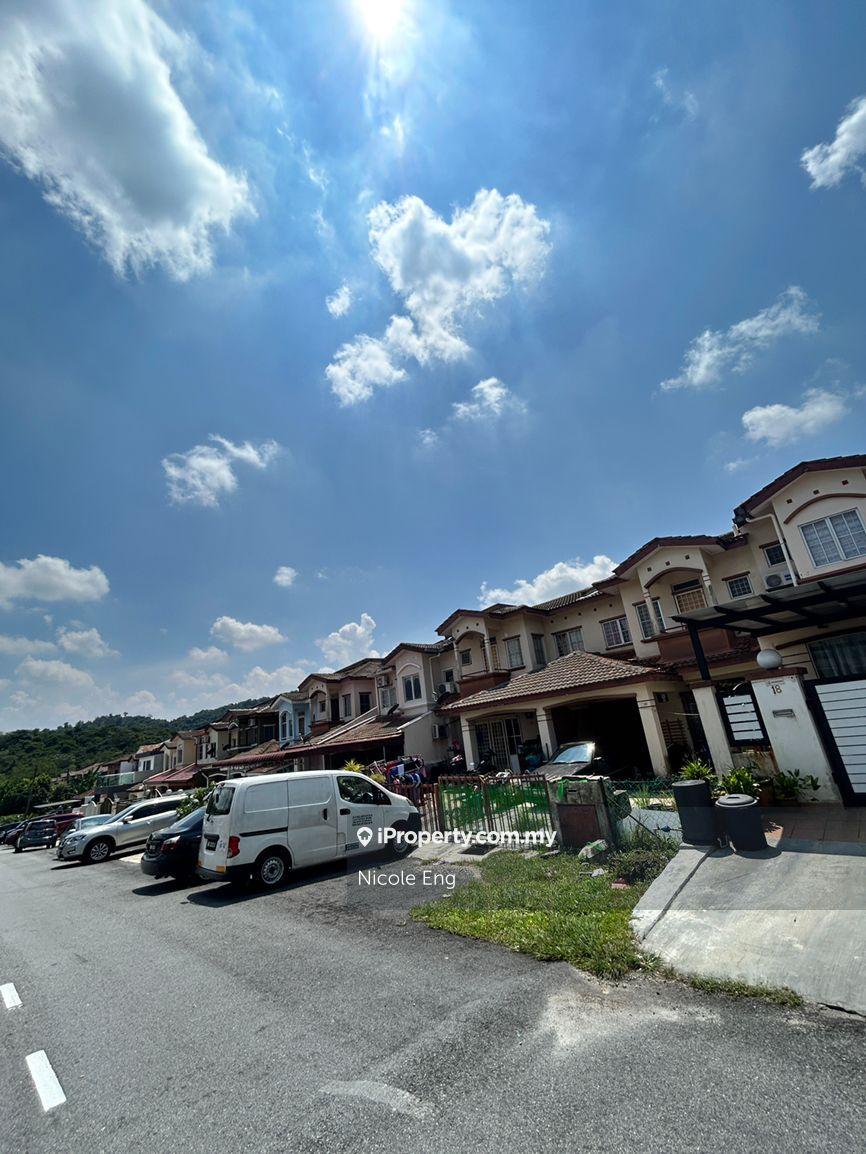 Rumah Berangkai 2 Tingkat untuk Dijual di Lestari Perdana,Puncak Jalil,Bandar Putra Permai, Seri Kembangan oleh Nicole Eng - iProperty.com.my