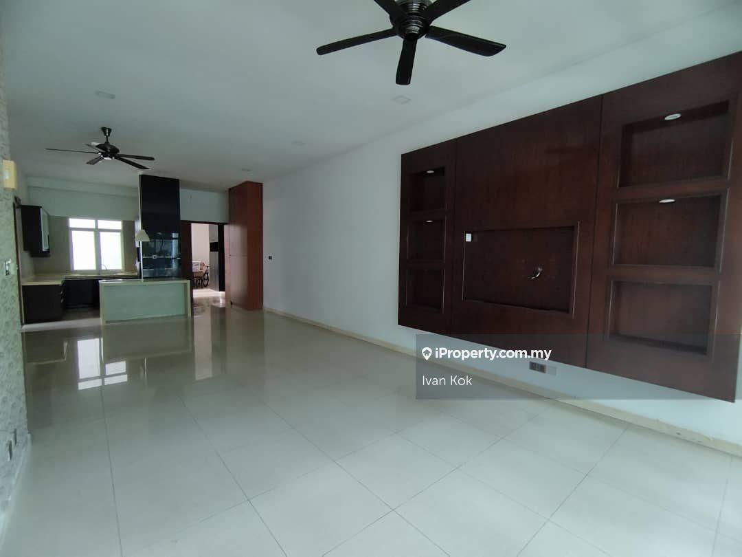 Condominium for Sale in Amaya Saujana by Ivan Kok - iProperty.com.my