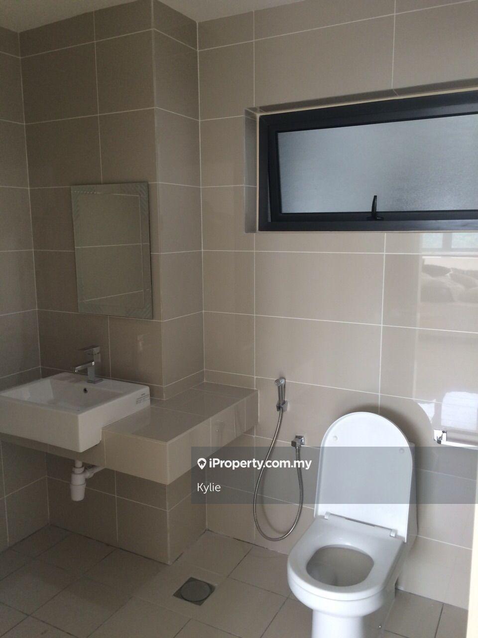 Condominium for Sale in Mirage By The Lake by Kylie - iProperty.com.my