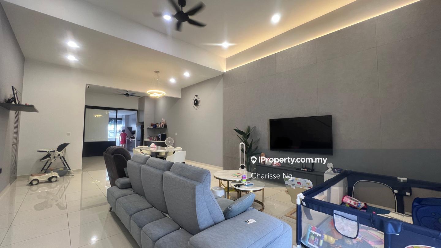 Rumah Berangkai 2 Tingkat untuk Dijual di Taman Semanja, Kajang oleh Charisse Ng - iProperty.com.my