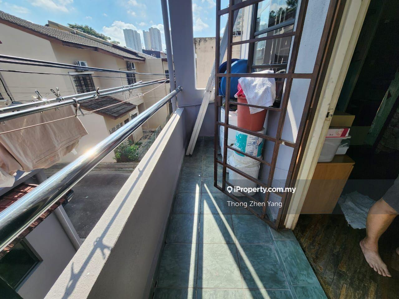 Rumah Berangkai 2 Tingkat untuk Dijual di Bandar Sri Damansara, Selangor oleh Thong Zhen Yang - iProperty.com.my