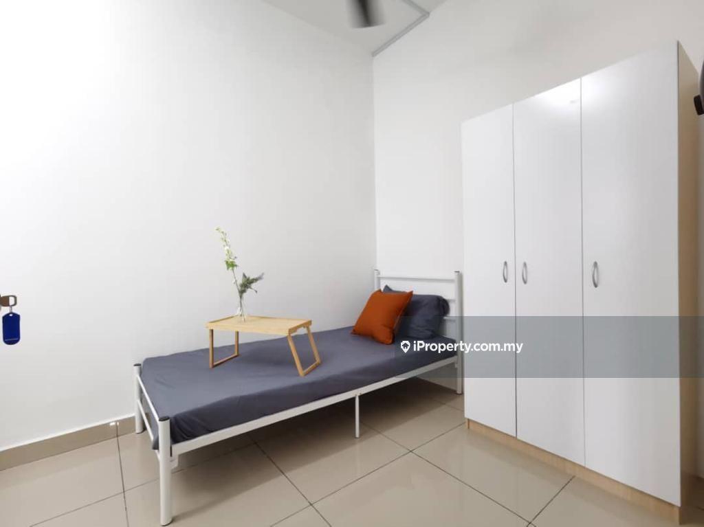 Condominium for Rent in The Henge by David Mun - iProperty.com.my