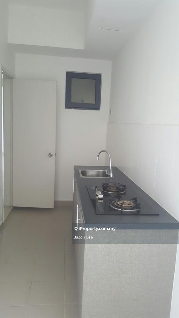 Kondominium untuk Dijual di Residence 8 oleh Jason Lee - iProperty.com.my