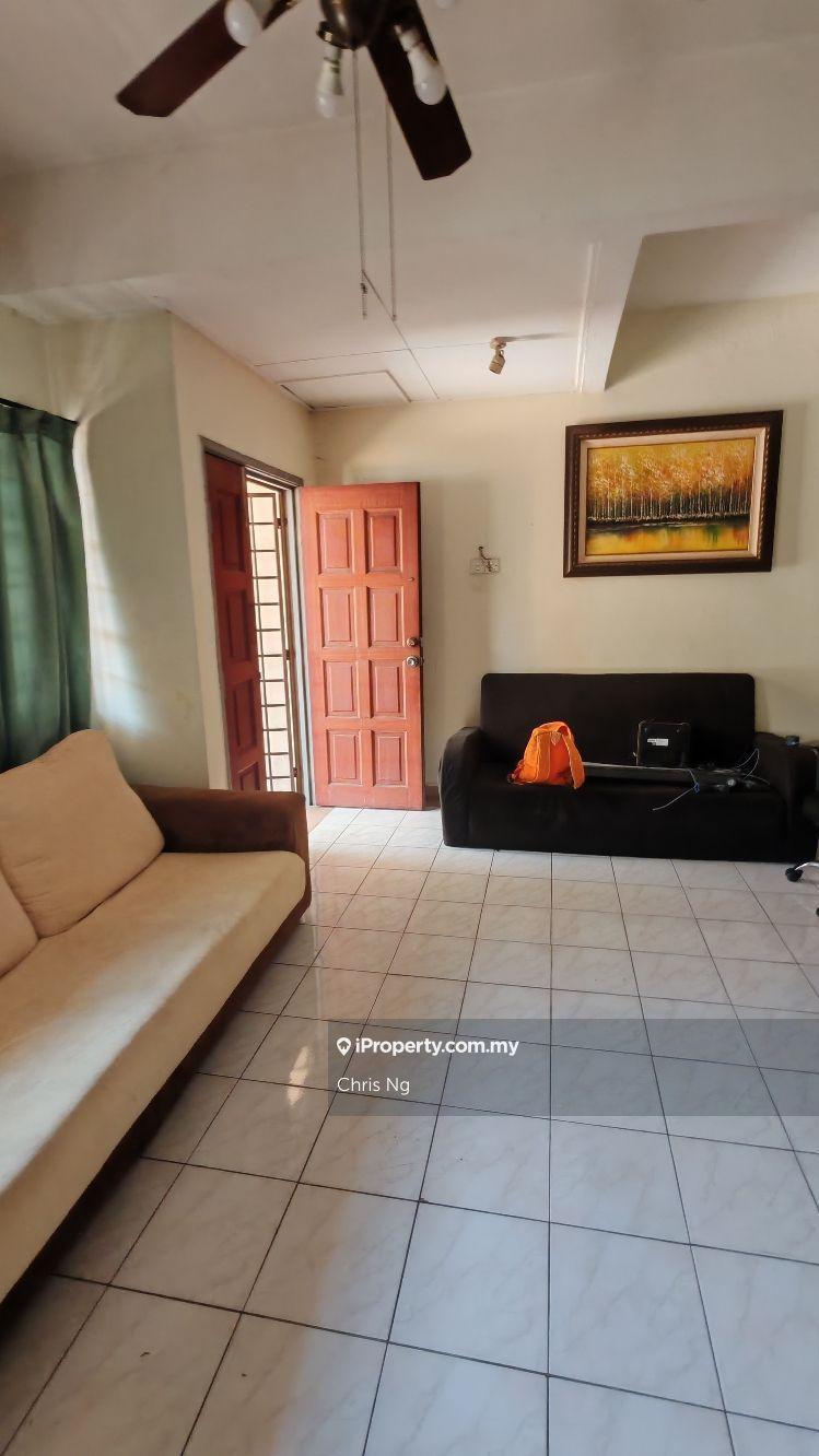 Rumah Berangkai 2 Tingkat untuk Dijual di Kota Kemuning, Shah Alam oleh Chris Ng - iProperty.com.my