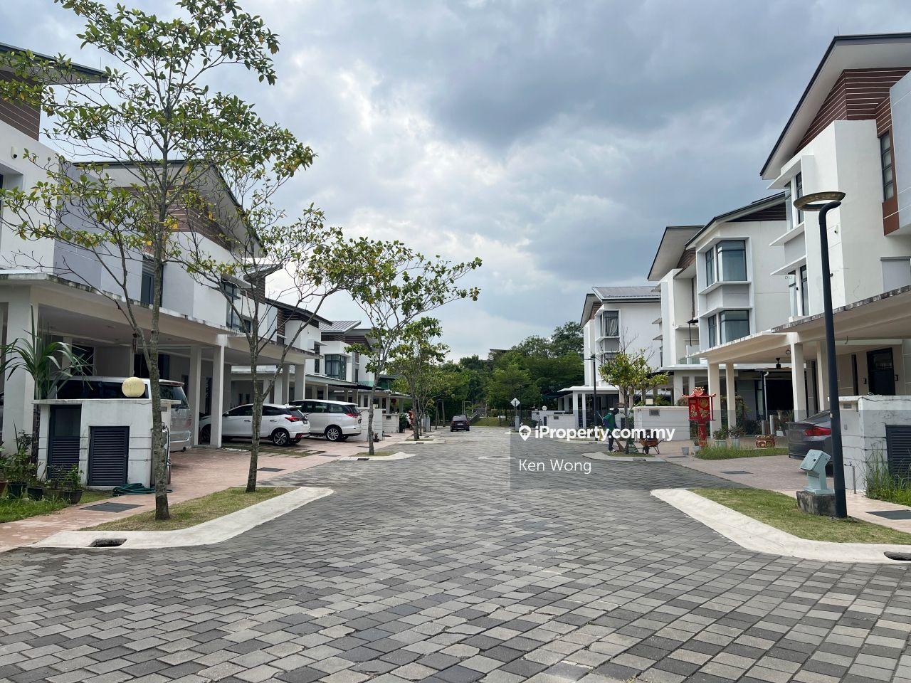 Semi-Detached House for Sale in Taman Equine, Seri Kembangan by Ken Wong - iProperty.com.my