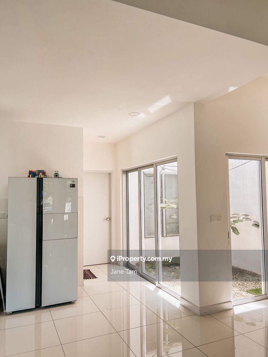 Rumah Berkembar untuk Dijual di Tropicana Heights, Kajang oleh Jane Tam - iProperty.com.my