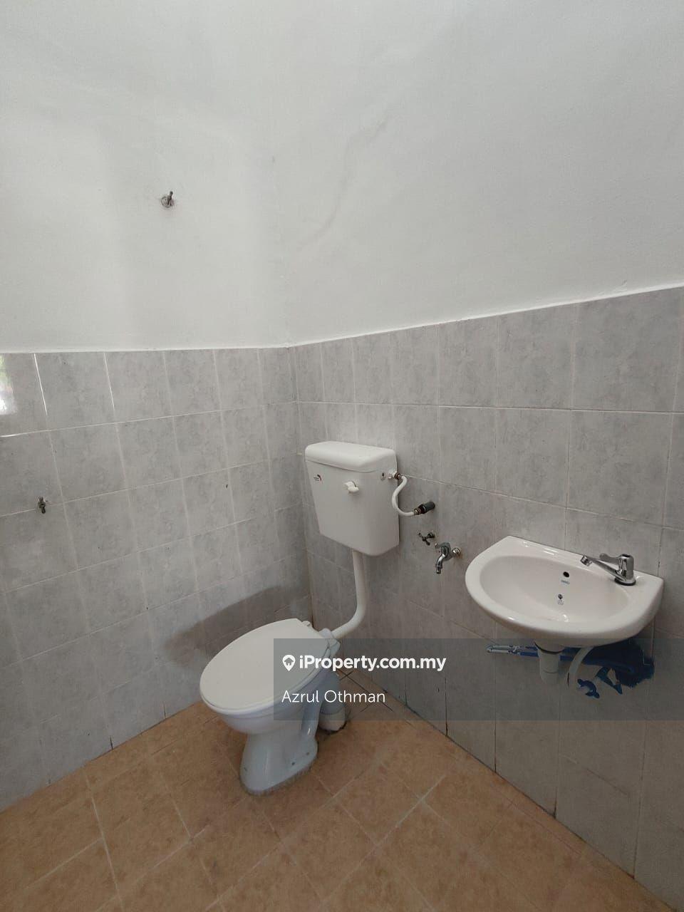 1-storey Terraced House for Sale in Taman Mantau Indah 2, Seremban by Azrul Othman - iProperty.com.my