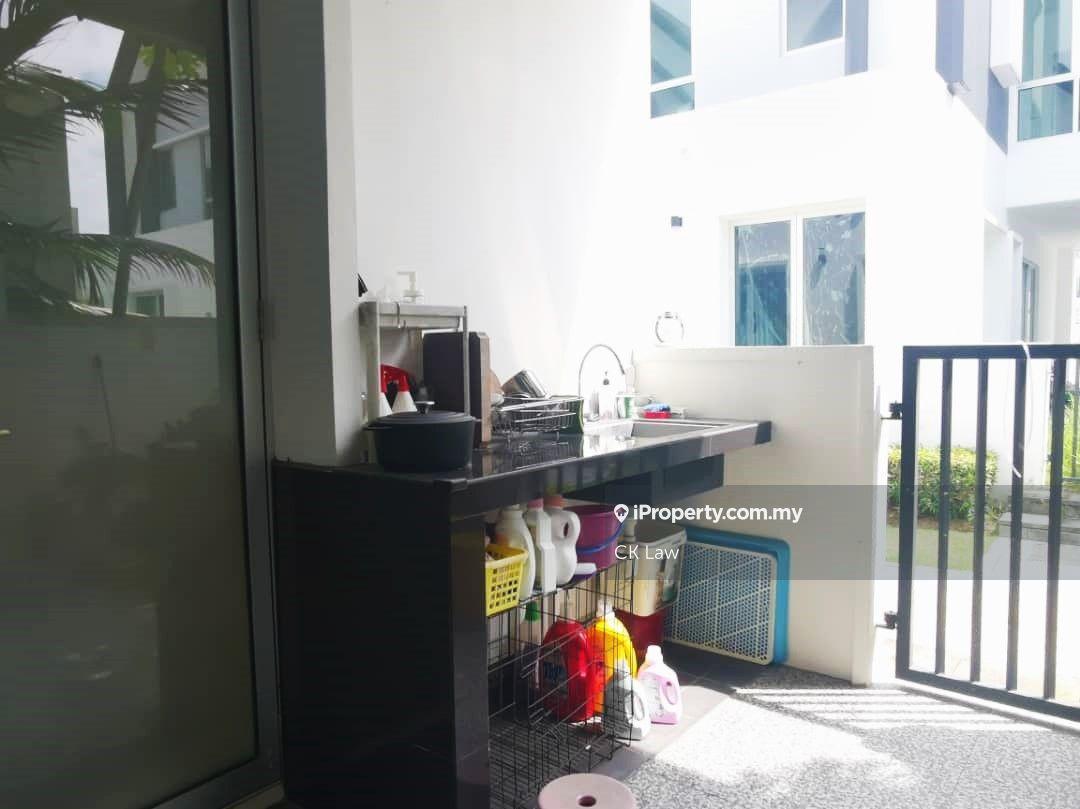 Rumah Berangkai 2 Tingkat untuk Dijual di Eco Forest, Semenyih oleh CK Law - iProperty.com.my