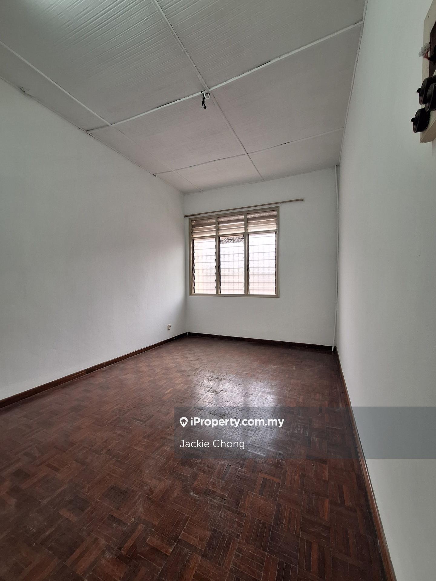 2-storey Terraced House for Sale in Taman Overseas Union (Taman Oug), Jalan Klang Lama (Old Klang Road) by Jackie Chong - iProperty.com.my