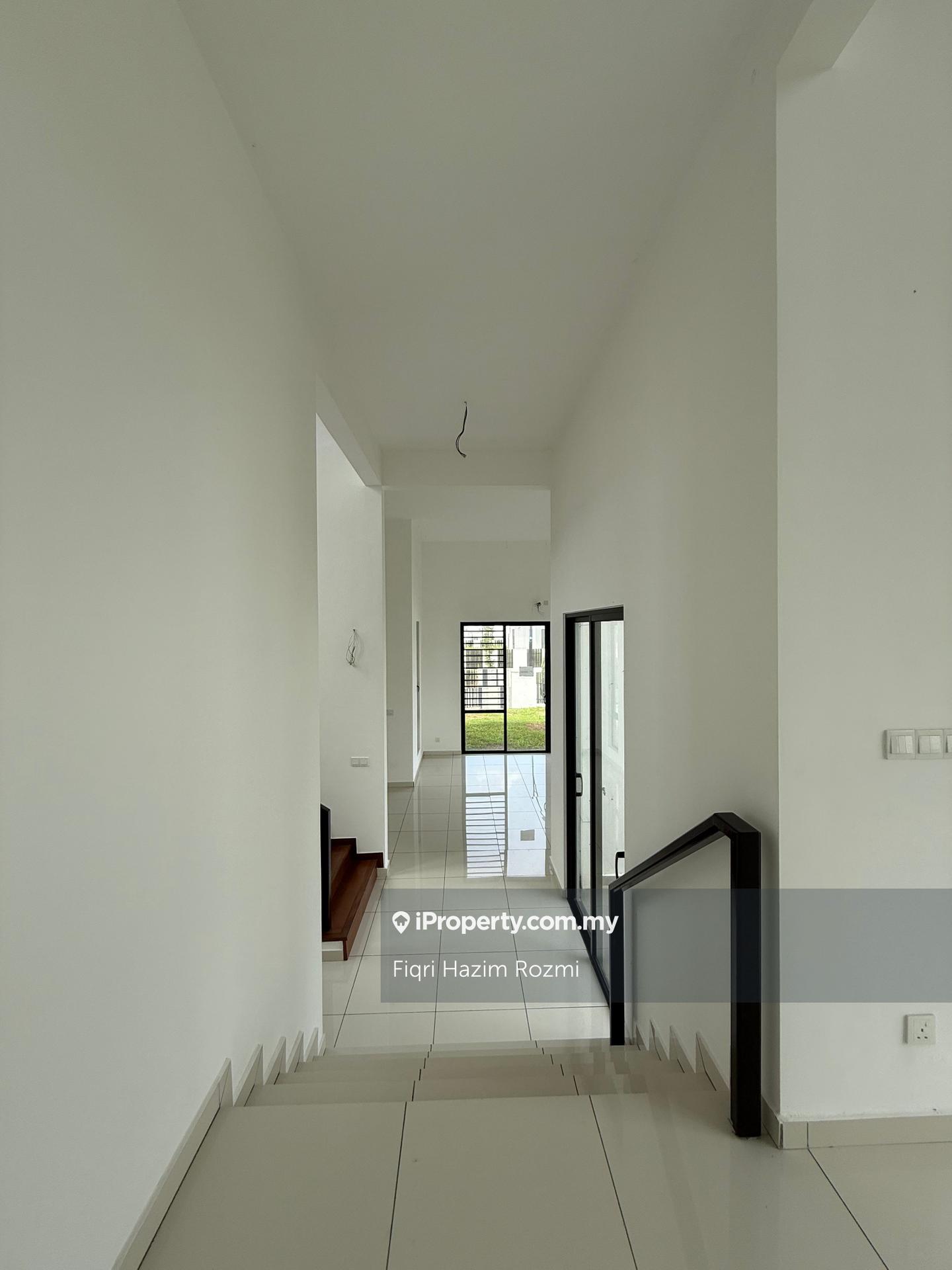 Bungalow House for Sale in Alam Sari, Bangi by Fiqri Hazim Rozmi - iProperty.com.my