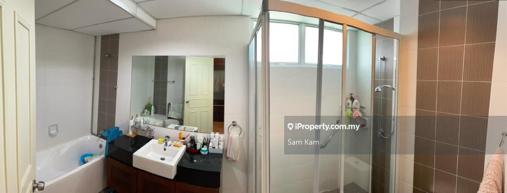 Condominium for Sale in The Waterfront Condominium by Sam Kam - iProperty.com.my