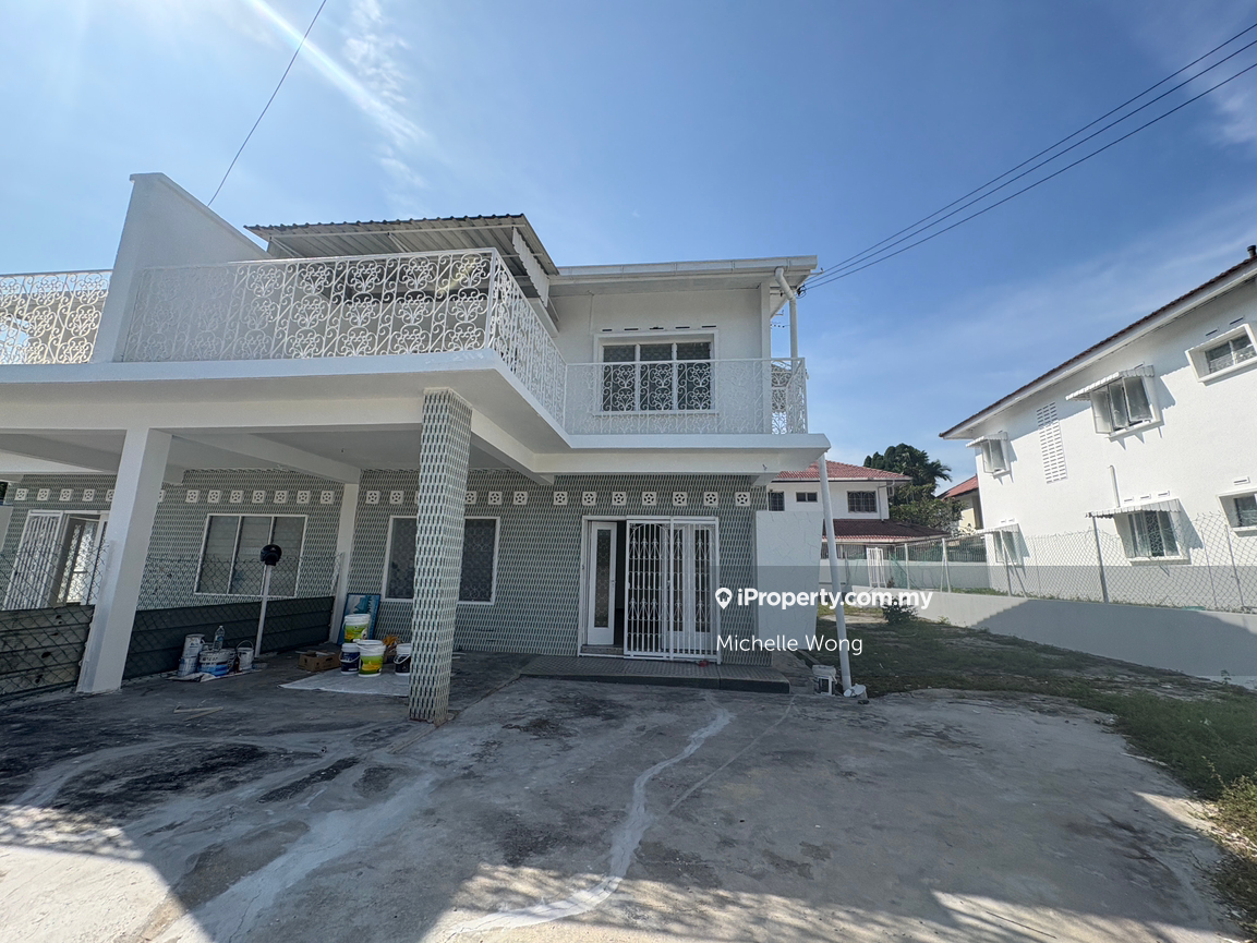 Rumah Berkembar untuk Disewa di Taman Nong Chik, Johor Bahru oleh Michelle Wong - iProperty.com.my
