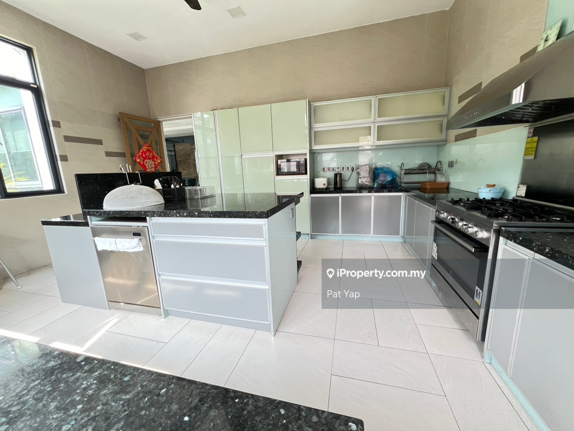 Bungalow House for Rent in 4 storey bungalow with swimming pool and lift, Bukit Tunku (Kenny Hills) by Pat Yap - iProperty.com.my