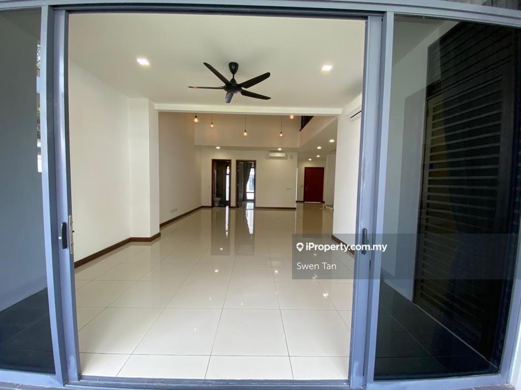 Rumah Berangkai 2 Tingkat untuk Dijual di Telok Panglima Garang, Selangor oleh Swen Tan - iProperty.com.my
