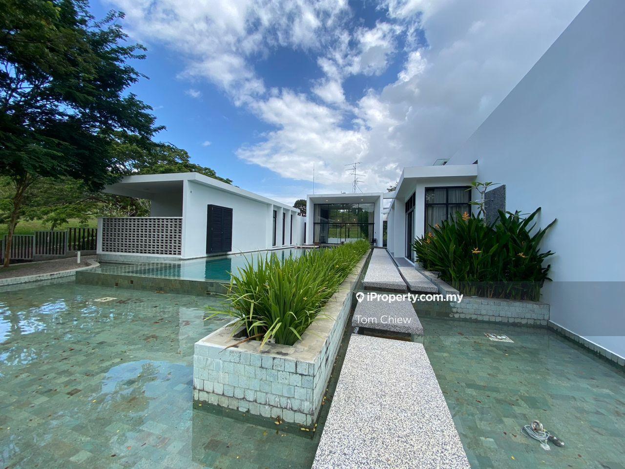 Banglo untuk Dijual di Leisure Farm, Gelang Patah oleh Tom Chiew - iProperty.com.my