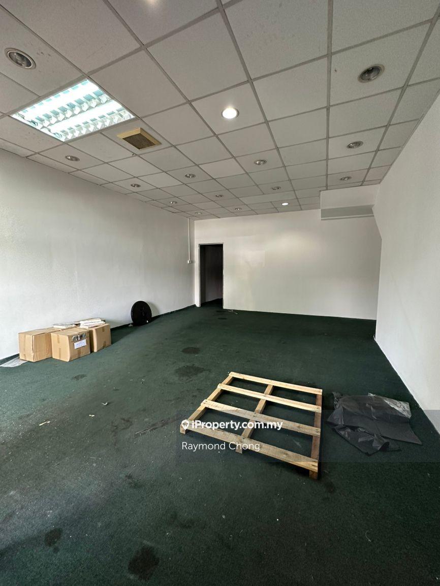Kilang Teres untuk Disewa di Taman Perindustrian Puchong, Puchong oleh Raymond Chong - iProperty.com.my