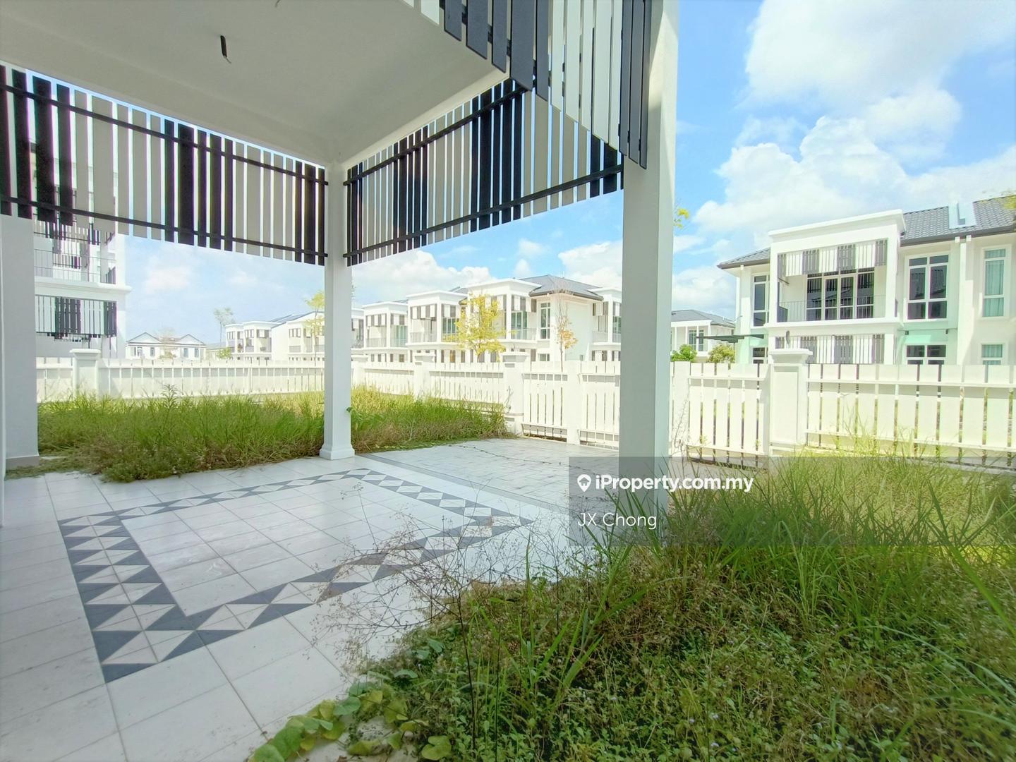 Rumah Berangkai 2 Tingkat untuk Dijual di Mellowood Parkhomes, Eco Majestic Extra Land, Semenyih oleh JX Chong - iProperty.com.my