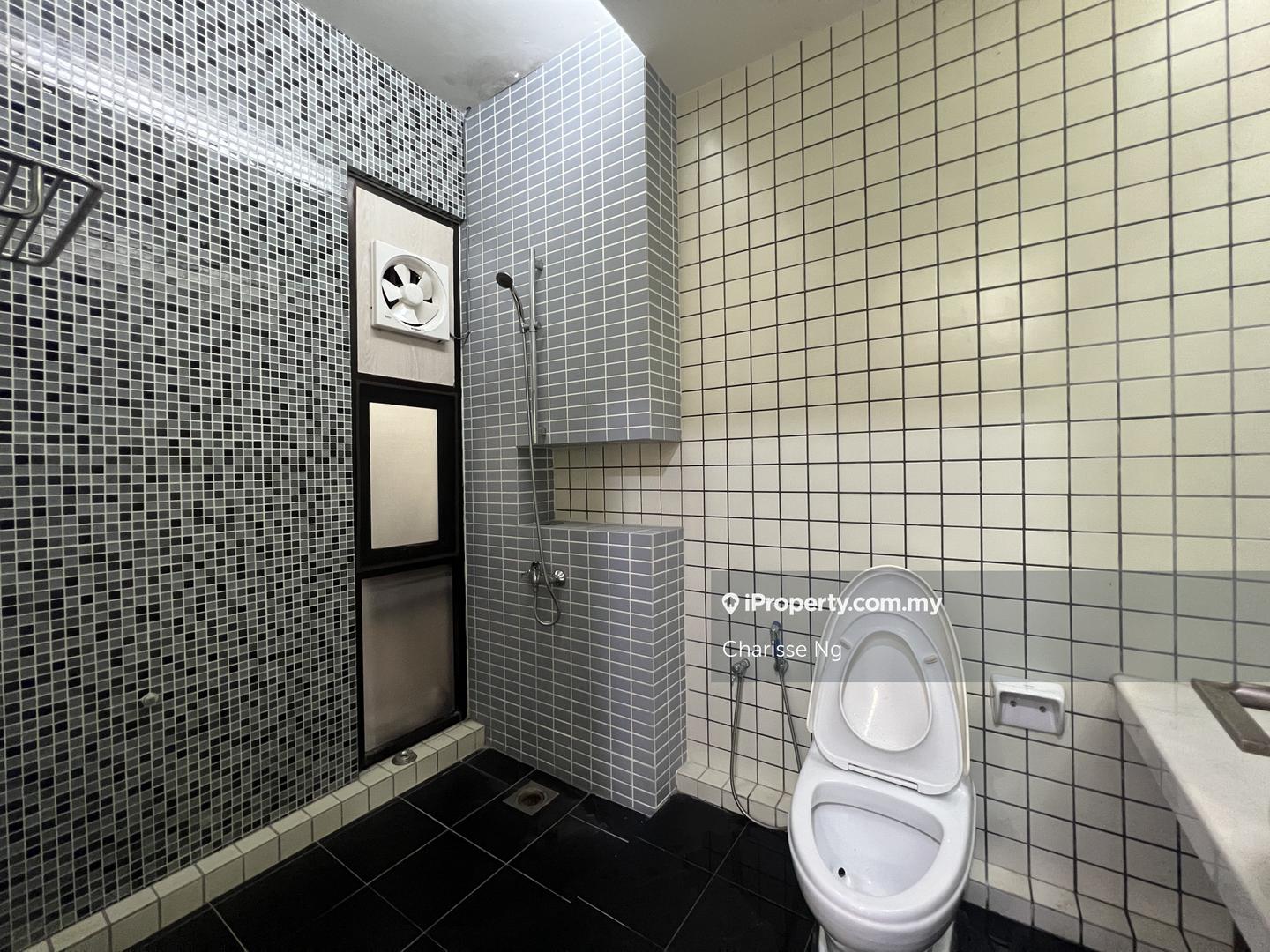 Bungalow House for Sale in Bukit Gita Bayu, Seri Kembangan by Charisse Ng - iProperty.com.my