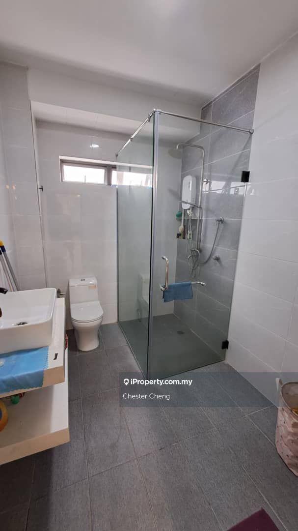 Rumah Berangkai 2.5 Tingkat untuk Dijual di Subang Jaya, Selangor oleh Chester Cheng - iProperty.com.my