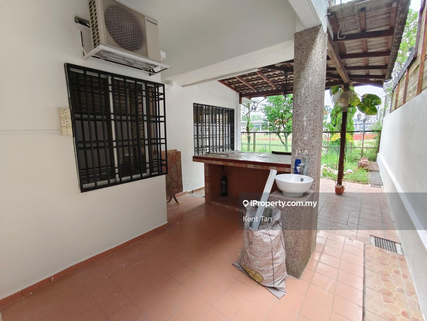 Townhouse for Rent in Taman Equine Park, Seri Kembangan by Kent Tan - iProperty.com.my