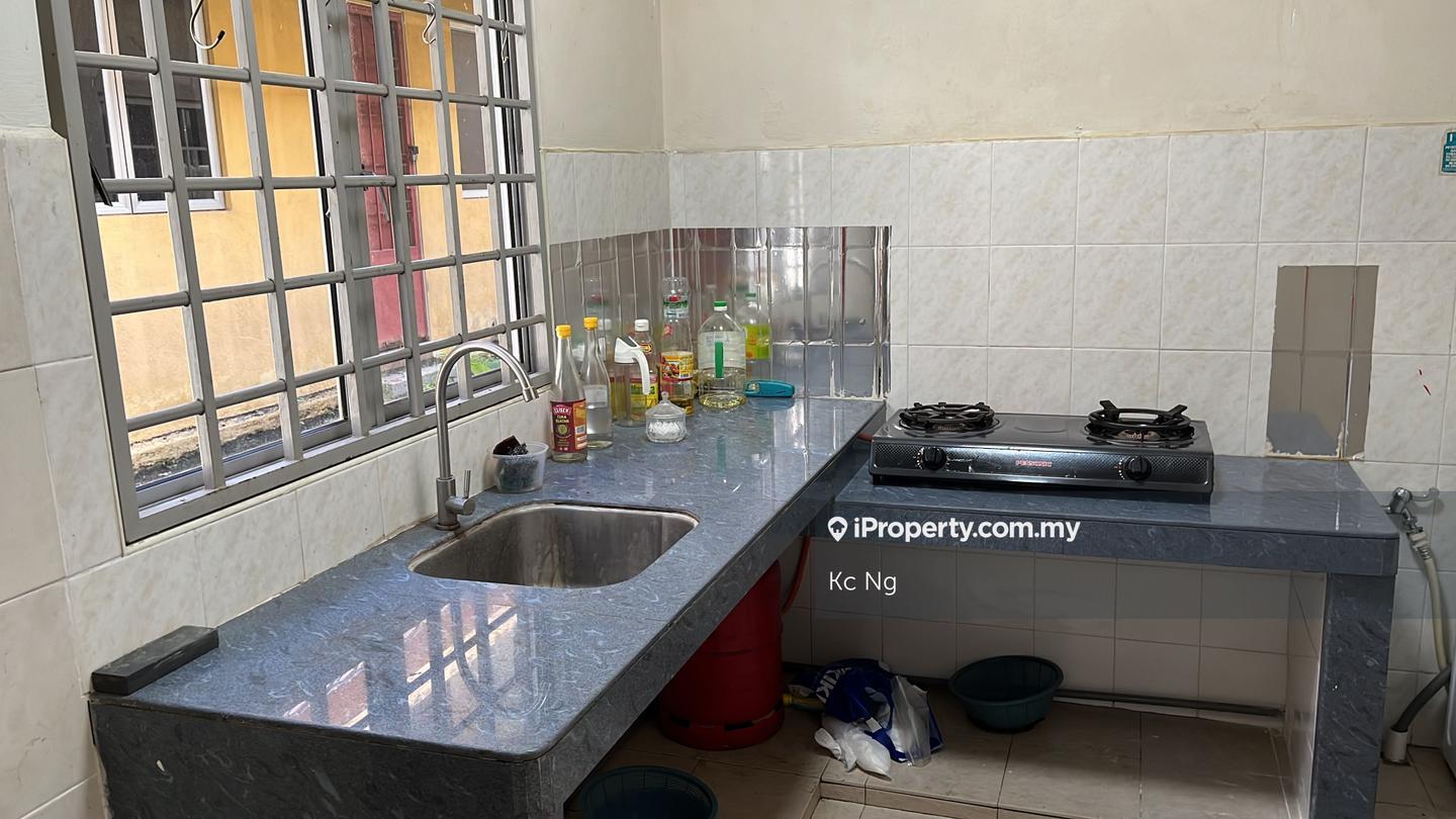 Rumah Berangkai 2 Tingkat untuk Disewa di Puchong Utama, Puchong oleh Kc Ng - iProperty.com.my
