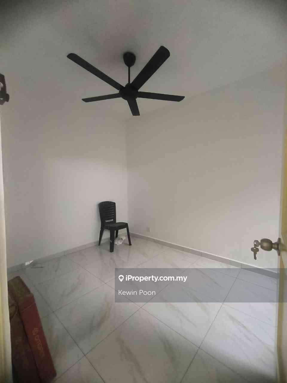 2-storey Terraced House for Sale in Bandar Country Homes, Rawang by Kewin Poon - iProperty.com.my