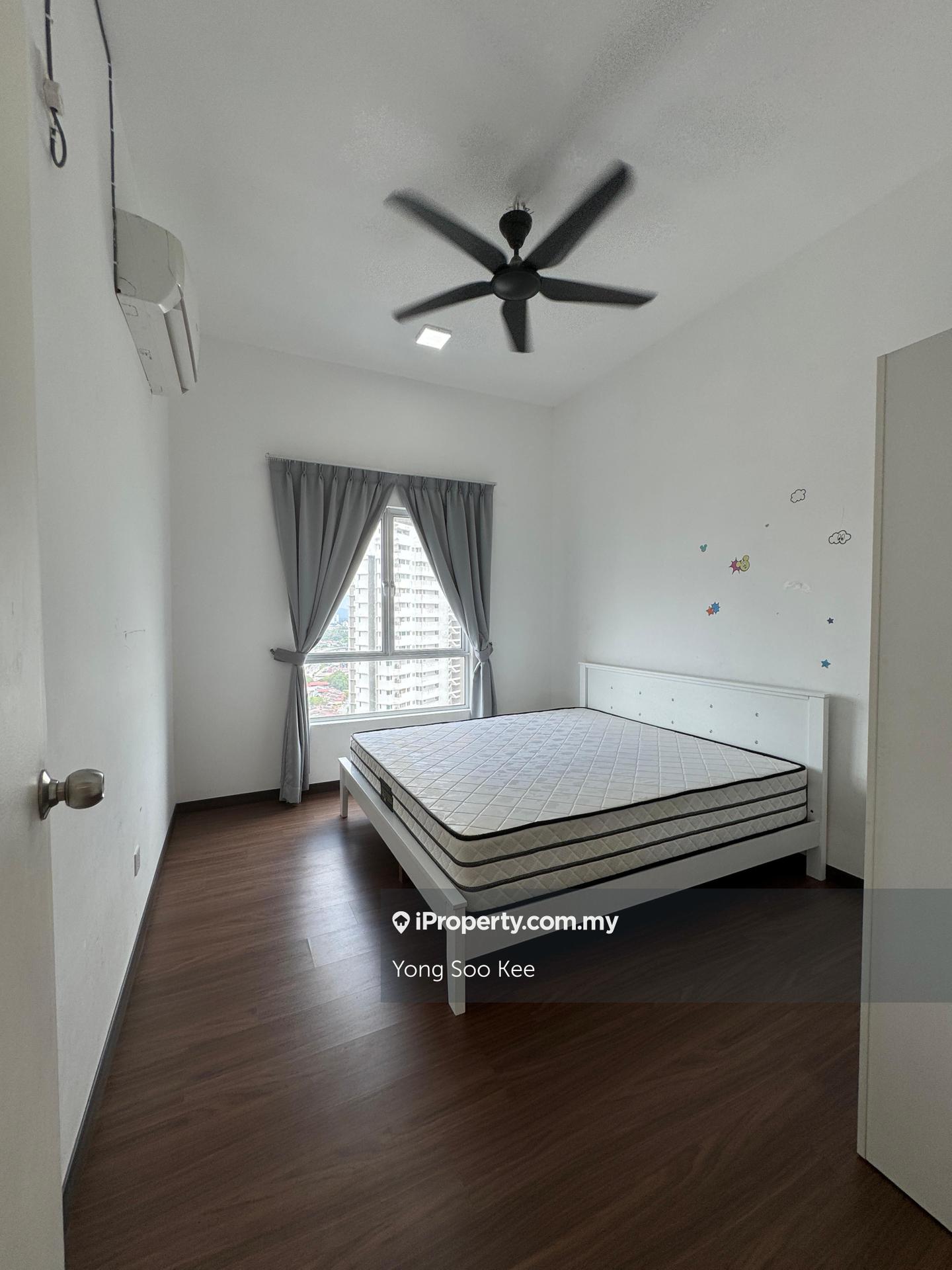 Condominium for Rent in Signature Two by Yong Soo Kee - iProperty.com.my