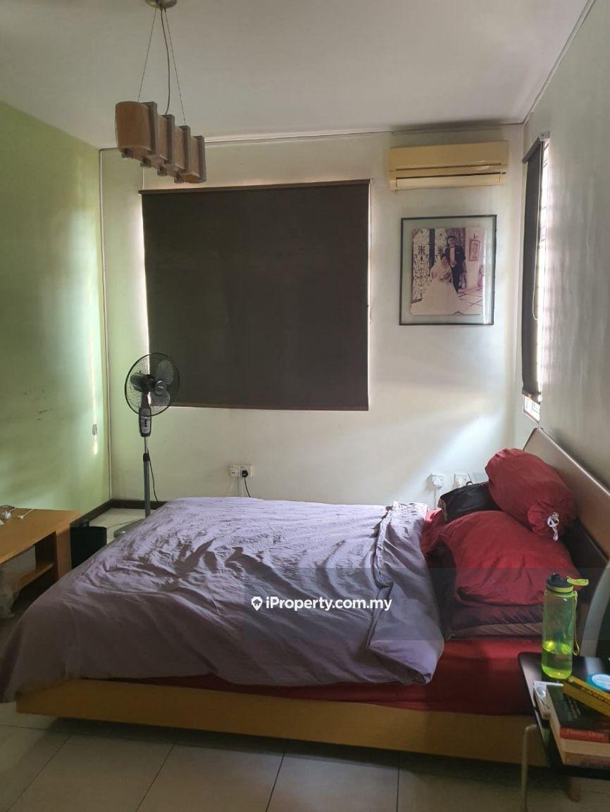 3-storey Terraced House for Sale in Subang Pelangi, Shah Alam by Karl Phang - iProperty.com.my